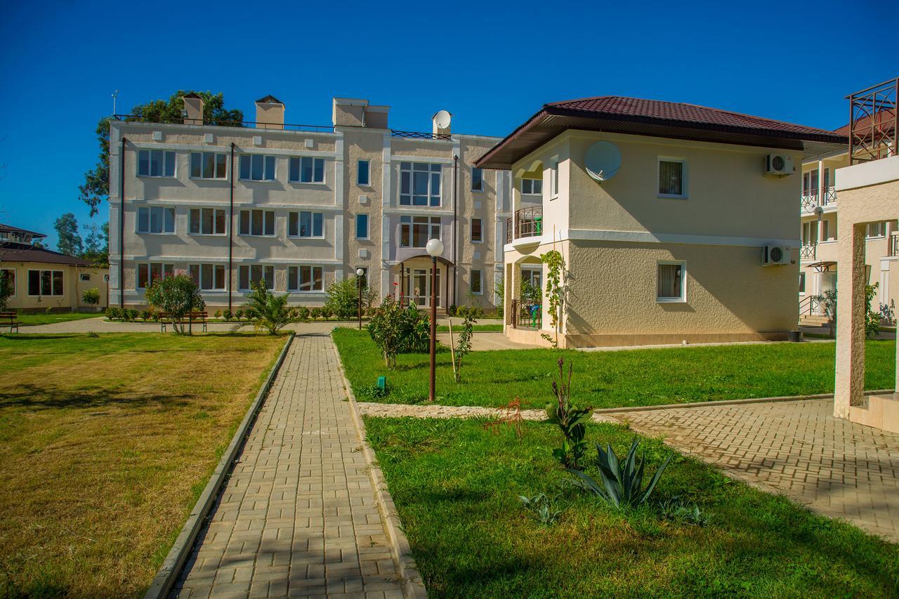 Anakopia Club Hotel New Athos Exterior photo