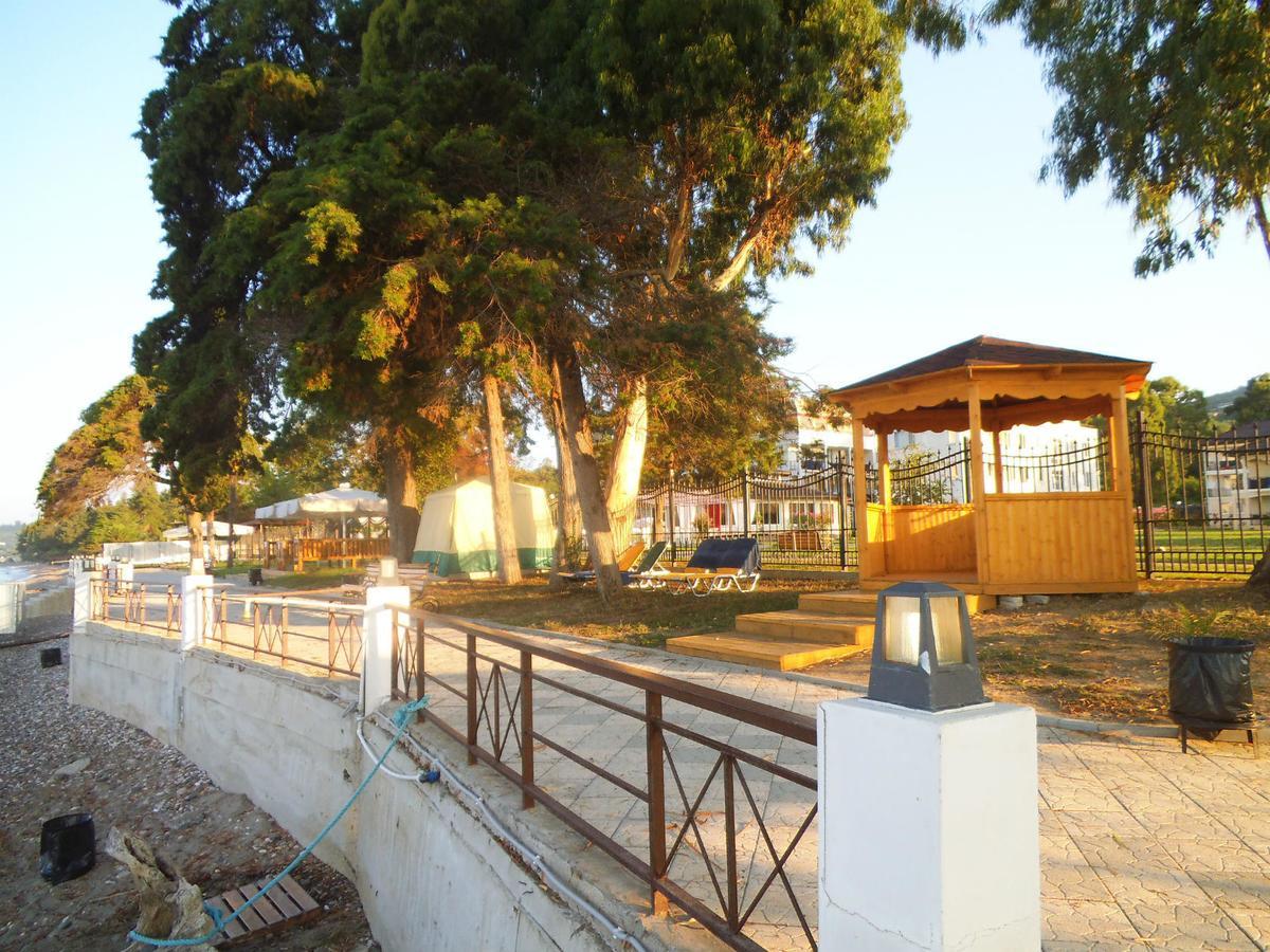 Anakopia Club Hotel New Athos Exterior photo